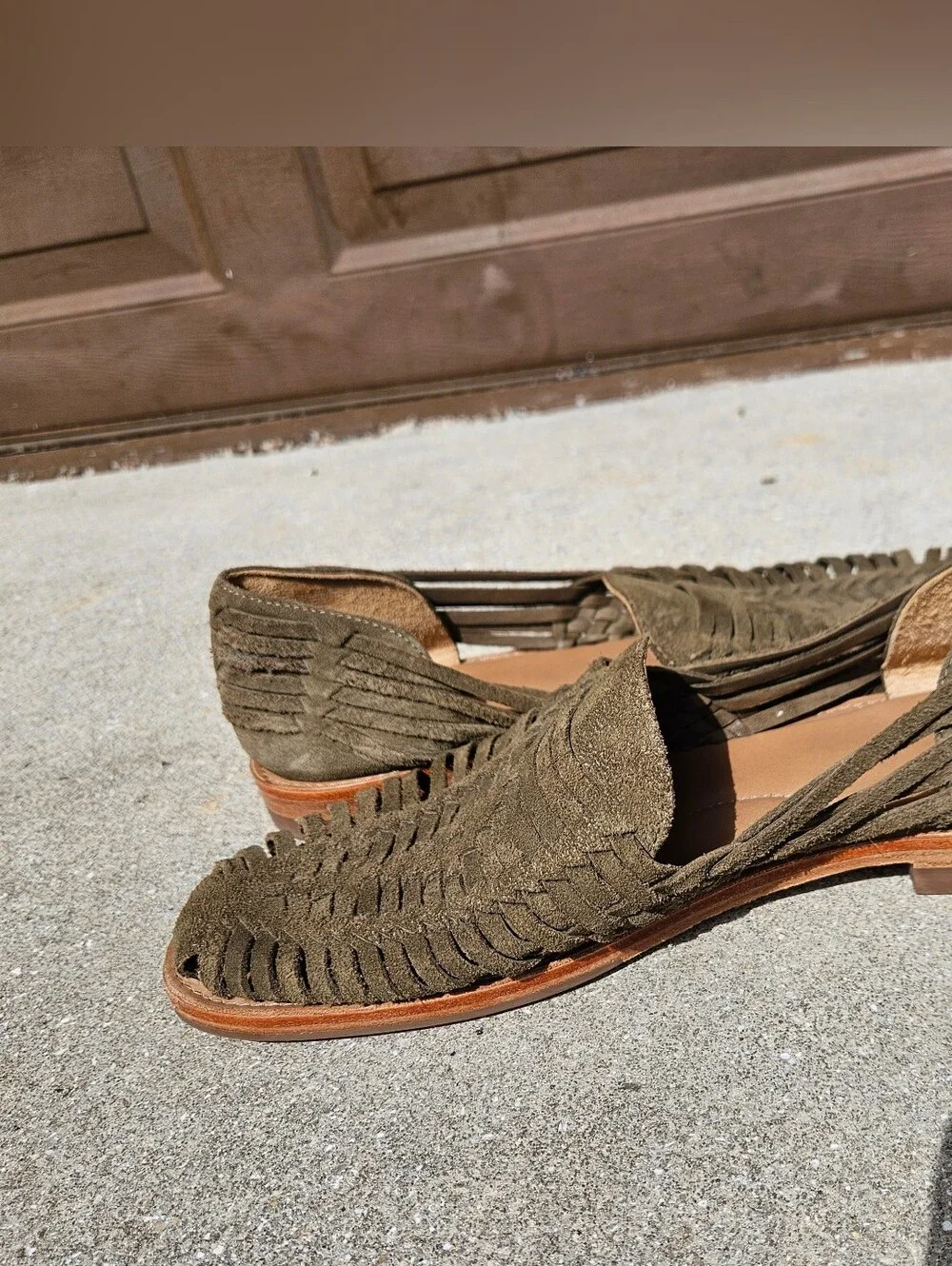 Tecovas Size 10.5 EE Mateo Huaraches Sandals Shoes Olive Suede Handmade